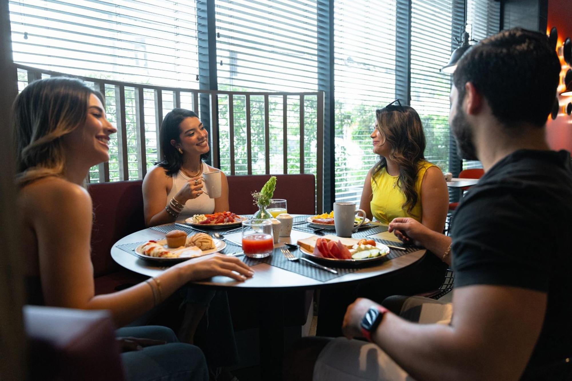 Hotel Aloft San Pedro Sula Zewnętrze zdjęcie